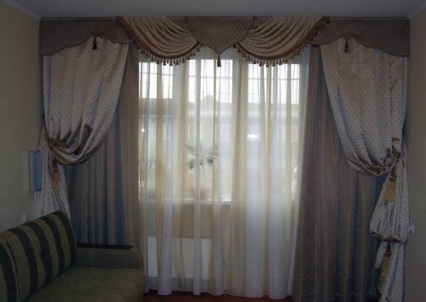 двойные шторы для гостиной