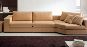 современный диван в гостиную