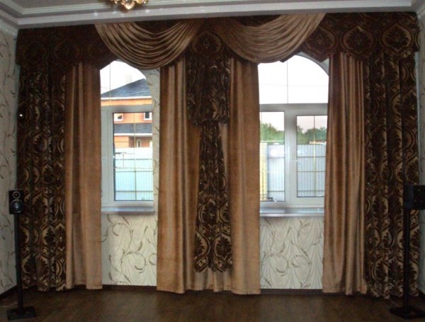 двойные шторы в гостиную