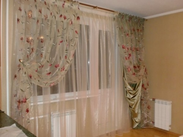 шторы в маленькой гостиной
