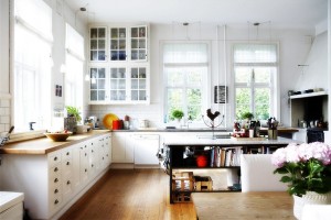 скандинавский стиль в оформлении кухни-гостиной