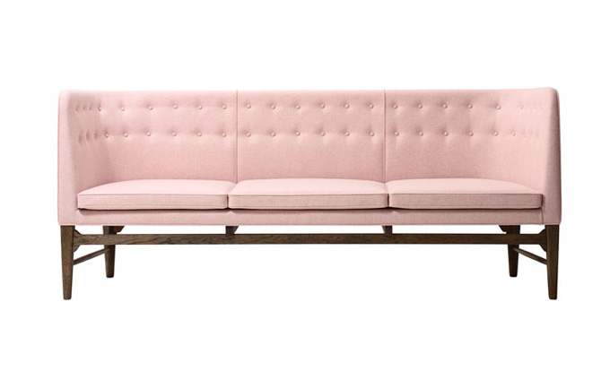 MAYOR-sofa-Arne-Jacobsen-from-Tradition-07.jpg
